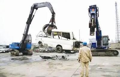 报废机动车私自拆解属于违法行为吗? 报废机动车私自拆解属于违法行为吗?